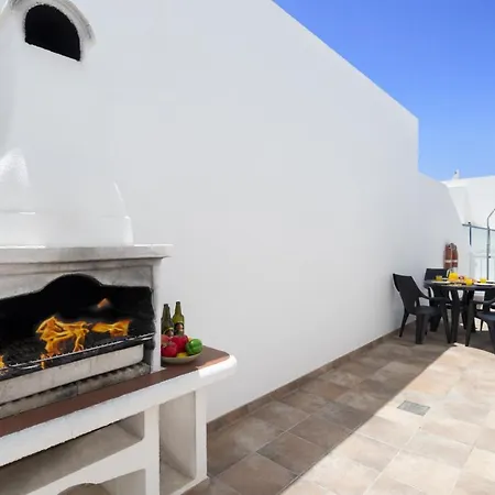 Villa Blanca By *